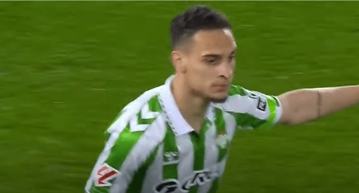 Στην Αγγλία… δεν βλεπόταν, στη Μπέτις βγάζει μάτια ο Άντονι!