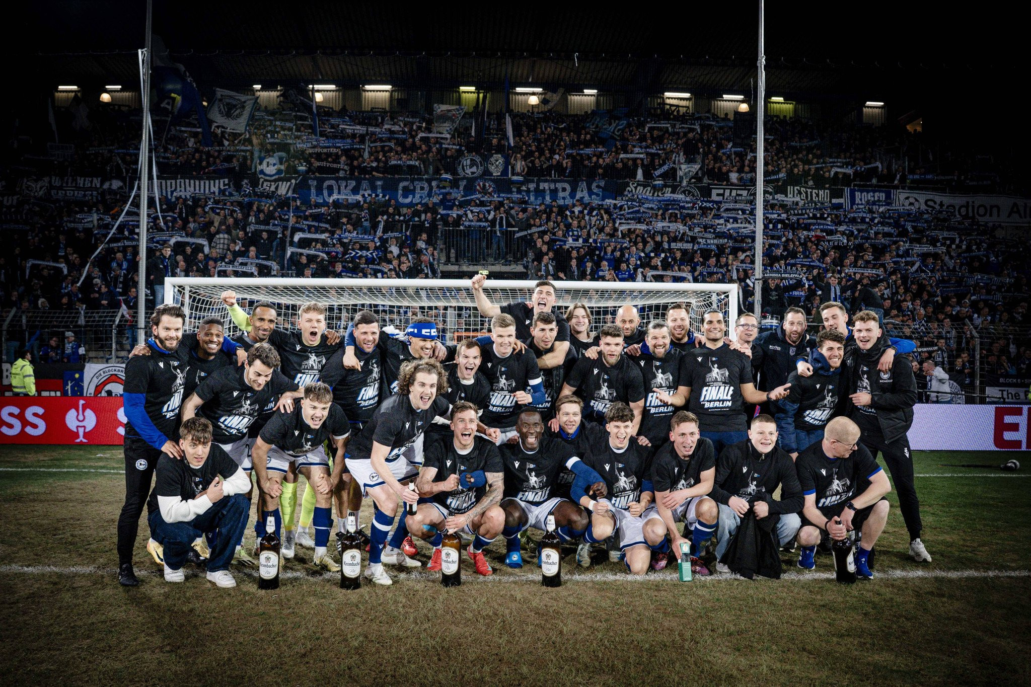 «Δεν υπάρχει το Μπίλεφελντ»; Υπάρχει και είναι στον τελικό! (vids & pics)