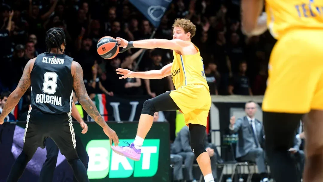 Καταιγιστική Μπασκόνια, συνέχισαν με νίκες Μακάμπι και Ρεάλ