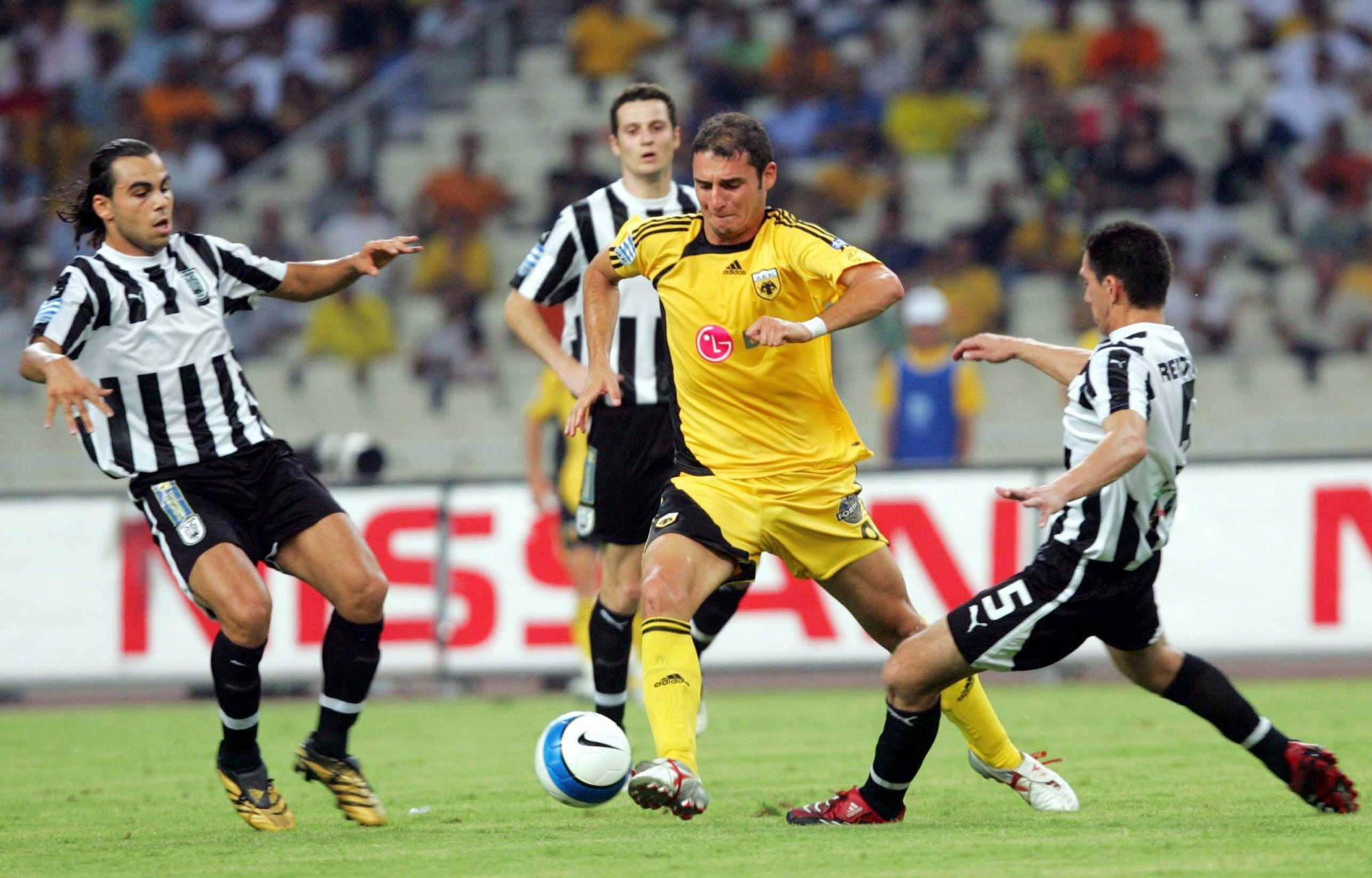 Θλίψη: Πέθανε ο παλαίμαχος φορ της ΑΕΚ, Αντρίγια Ντελίμπασιτς