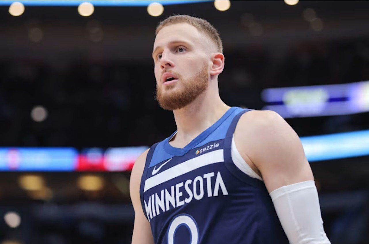 Οι Ιταλοί θέλουν να... κλείσουν άμεσα τον ΝτιΒιτσέντζο για το Eurobasket