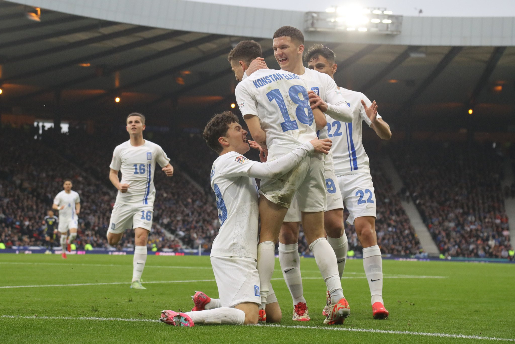 Τι θέλουν τα παιδιά; Απλά να παίζουν...