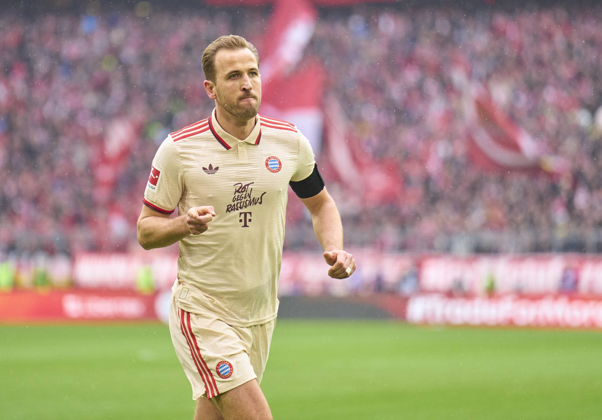 Οι δύο τρομερές επιδόσεις του Κέιν που... αγγίζει το πρώτο τρόπαιο της καριέρας του