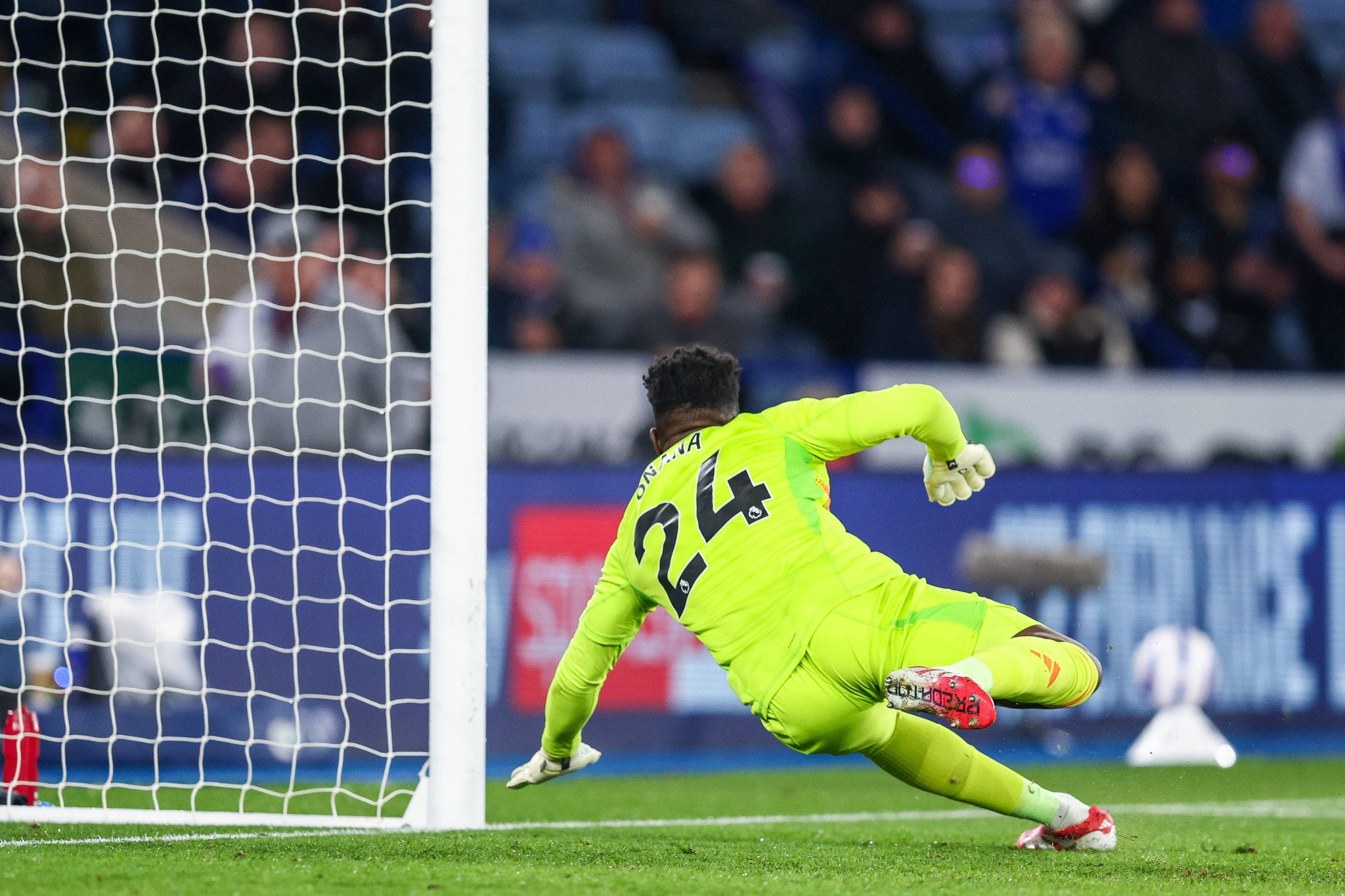 Αυτοί είναι οι πιθανοί αντικαταστάτες του Ονάνα στη Γιουνάιτεντ