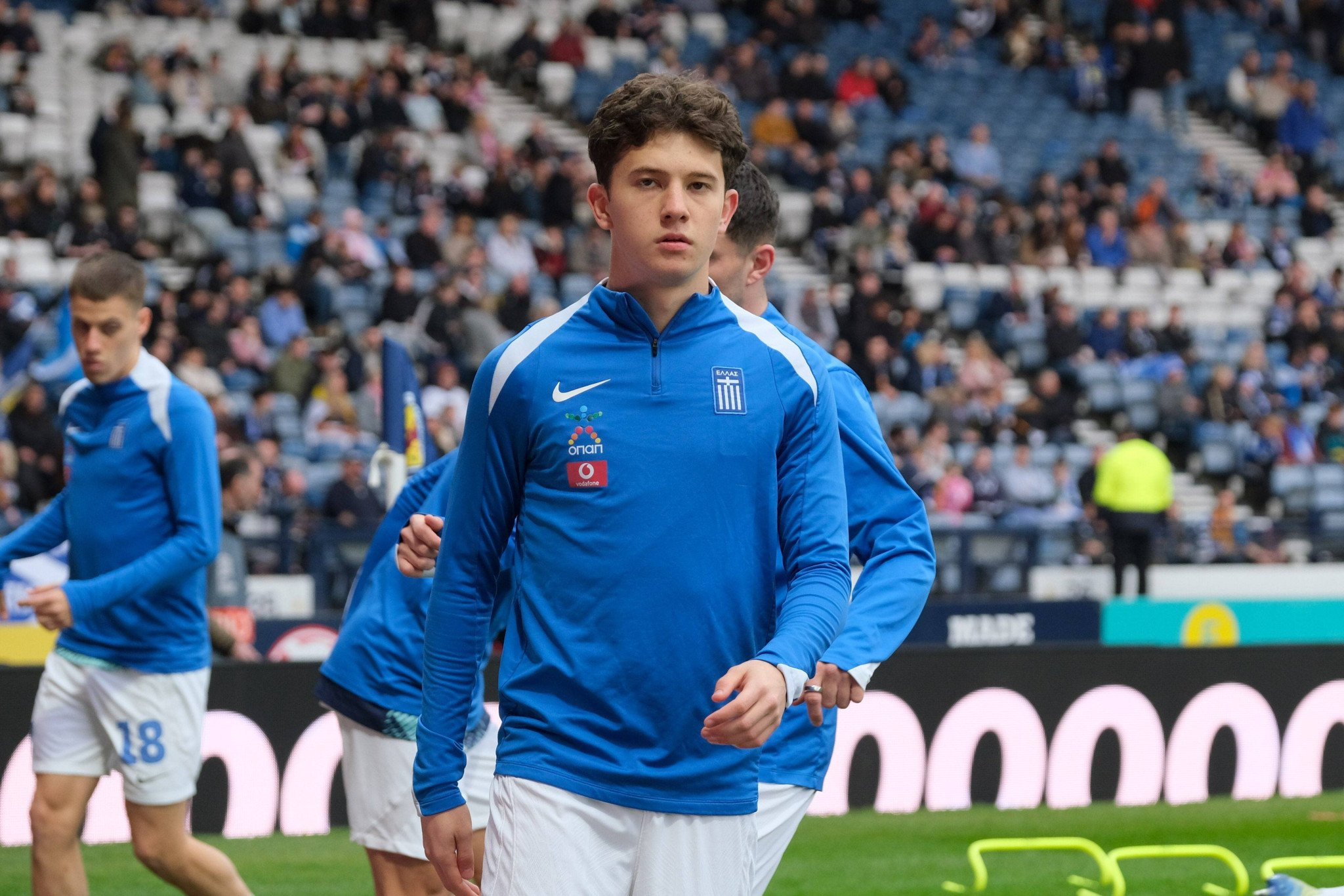 Νάπολι, Λίβερπουλ, Νιουκάστλ και Μάντσεστερ Γιουνάιτεντ για Καρέτσα!