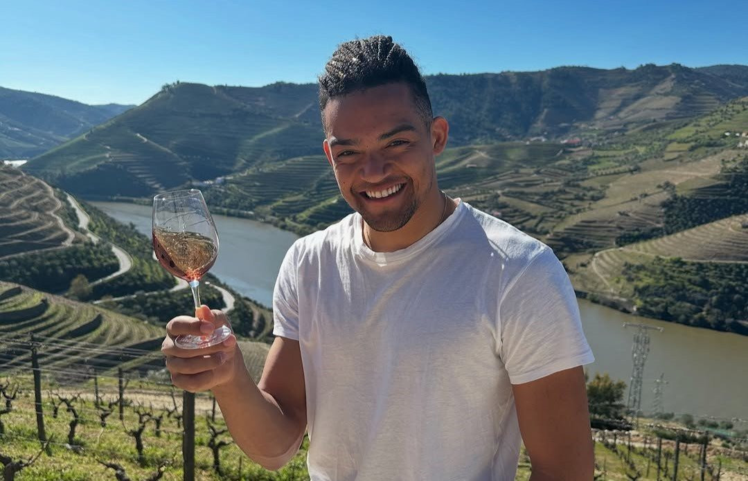 Χαλαρώνει στην Πορτογαλία ο Καραλής (pics)