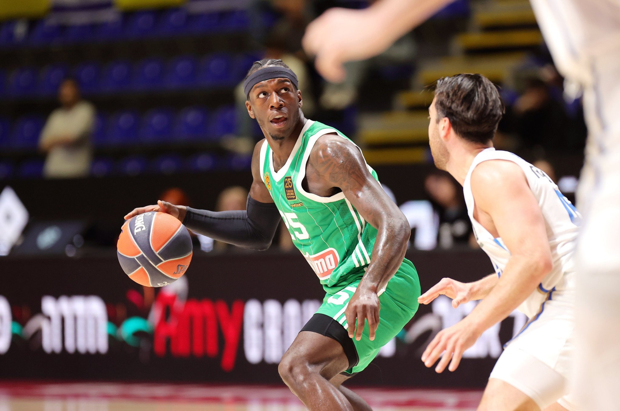 Ο Ναν... σάρωσε στο Βελιγράδι και βραβεύθηκε MVP της αγωνιστικής στην Euroleague