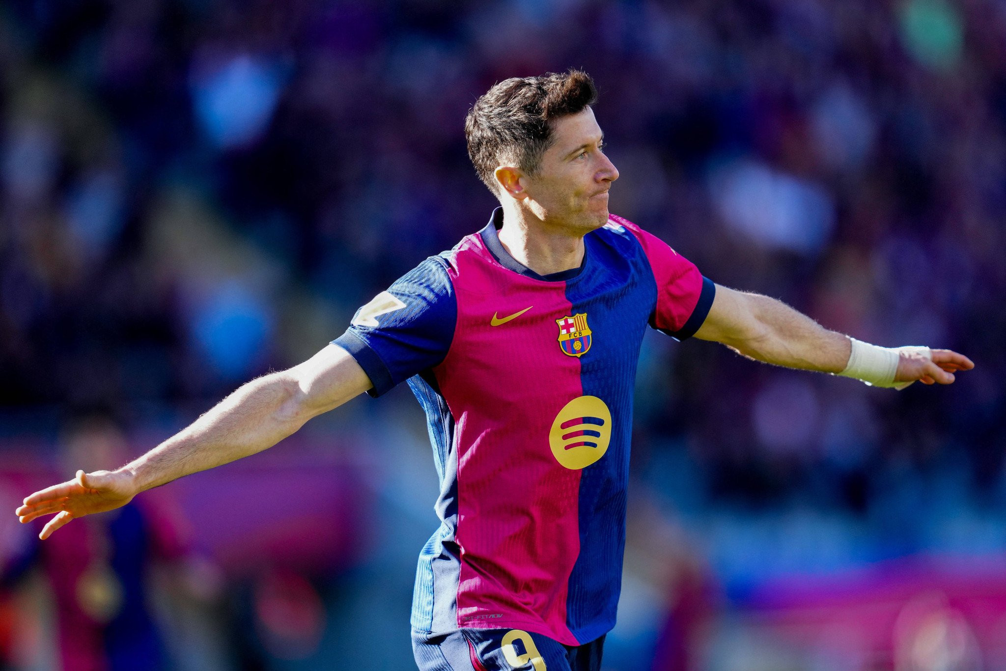 Σαν το παλιό καλό κρασί - Ο Λεβαντόφσκι κάνει πράγματα και θαύματα (και φέτος) με την Μπαρτσελόνα (vid)