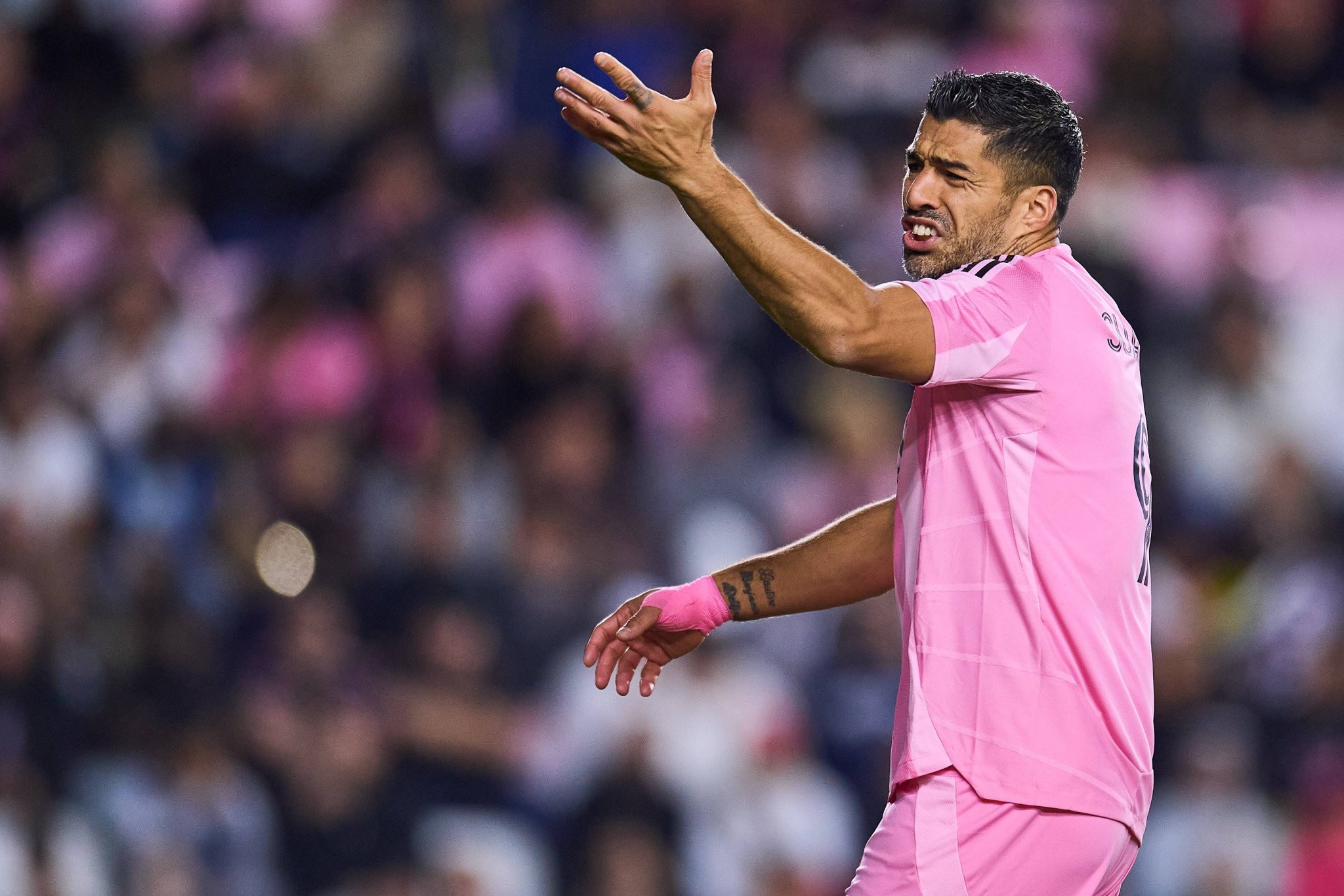 Λουίς Σουάρες: «Ήταν οδυνηρό να φύγω από την Μπαρτσελόνα, χρειάστηκα να πάω σε ψυχολόγο»