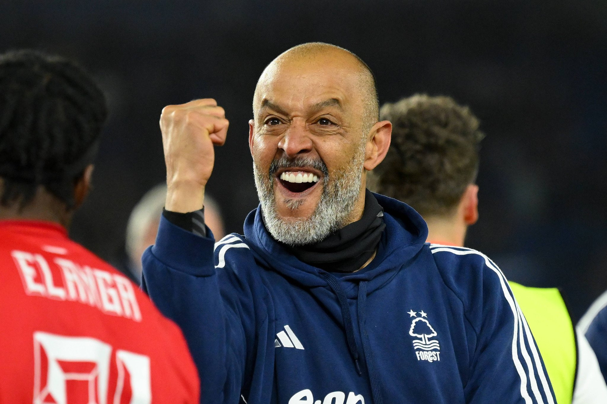 Ο Μαρινάκης ανανεώσε με τον Νούνο Εσπίριτο Σάντο στη Νότιγχαμ