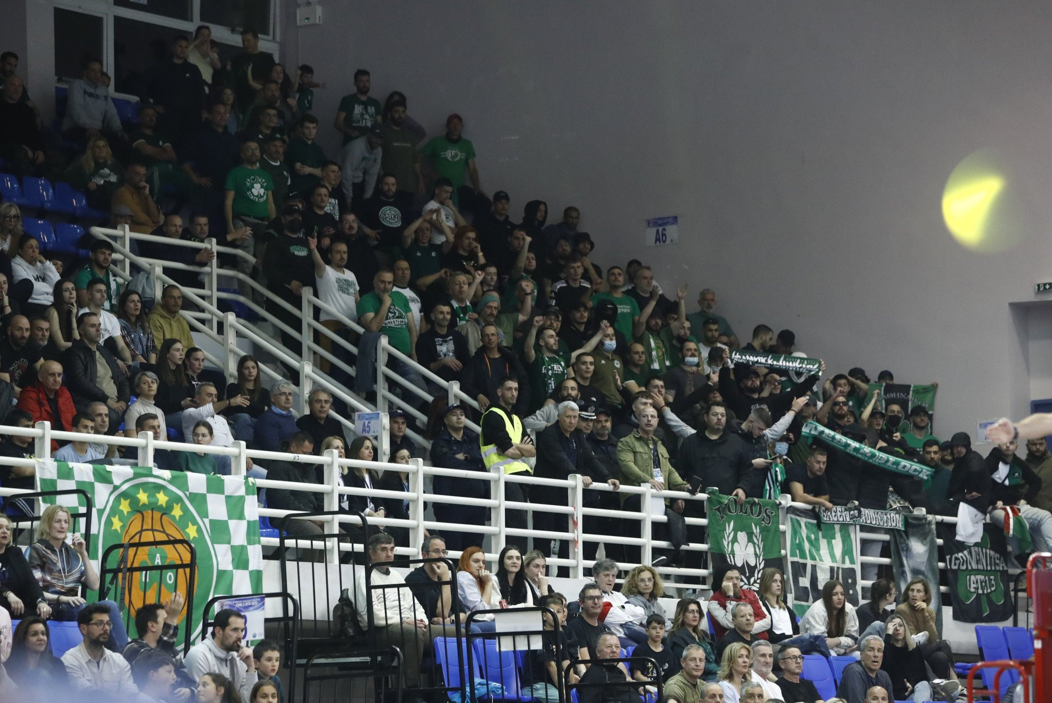 Υπεύθυνος ασφαλείας του Παναθηναϊκού έσωσε τη ζωή ενός φιλάθλου