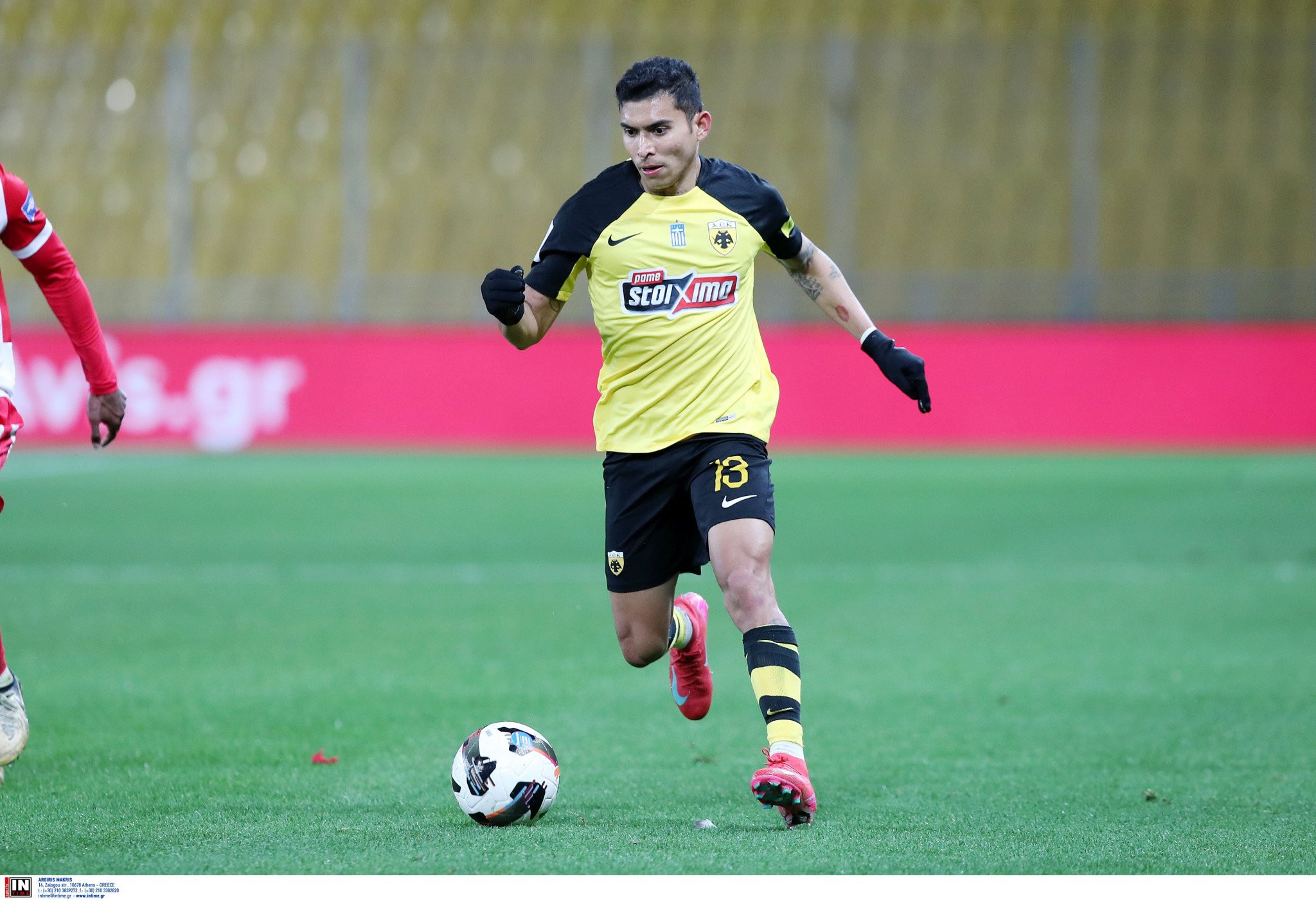 «Πόθος της Τσίβας ο Πινέδα - Η ΑΕΚ θέλει ανανέωση και ακύρωση της ρήτρας»