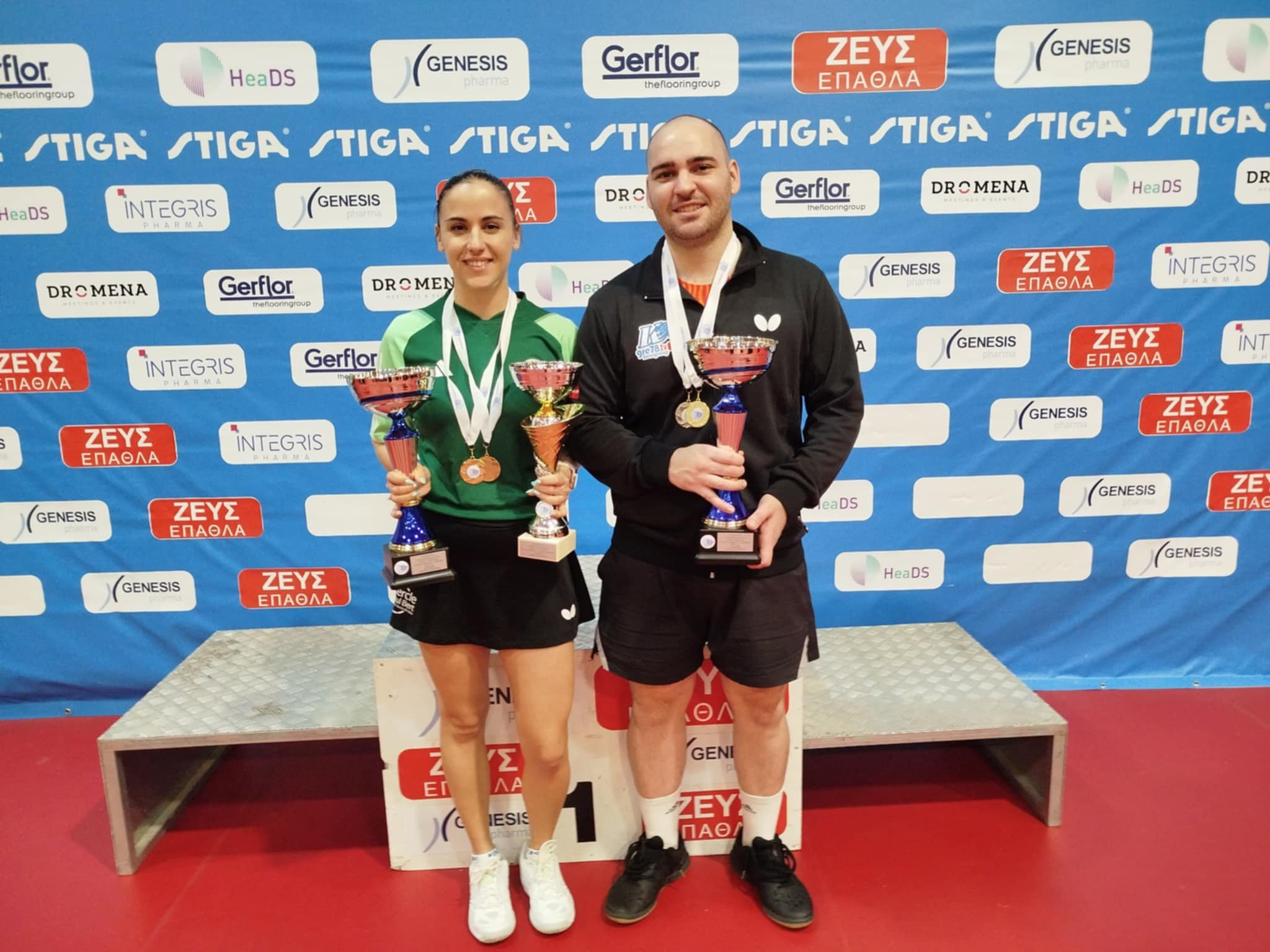 Πινγκ-πονγκ: «Χρυσοί» στο Πανελλήνιο πρωτάθλημα οι Γιάννης Σγουρόπουλος και Κατερίνα Τόλιου