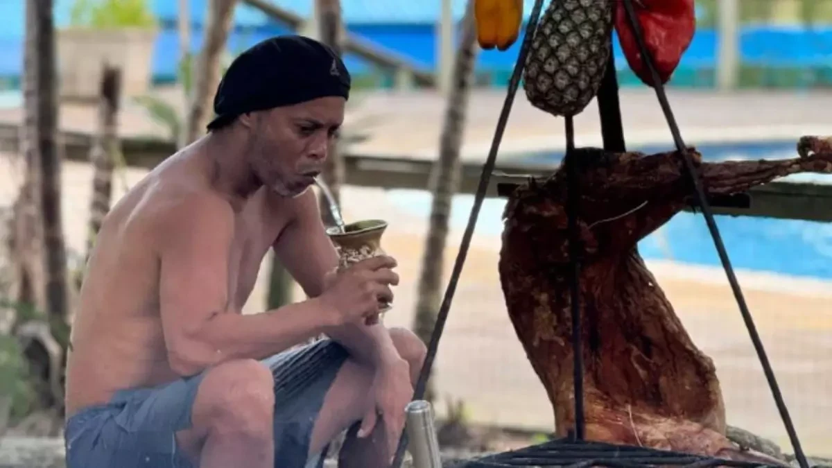 Η νέα ζωή του Ροναλντίνιο: «Το πάρτι γενεθλίων μου ξεκινά»