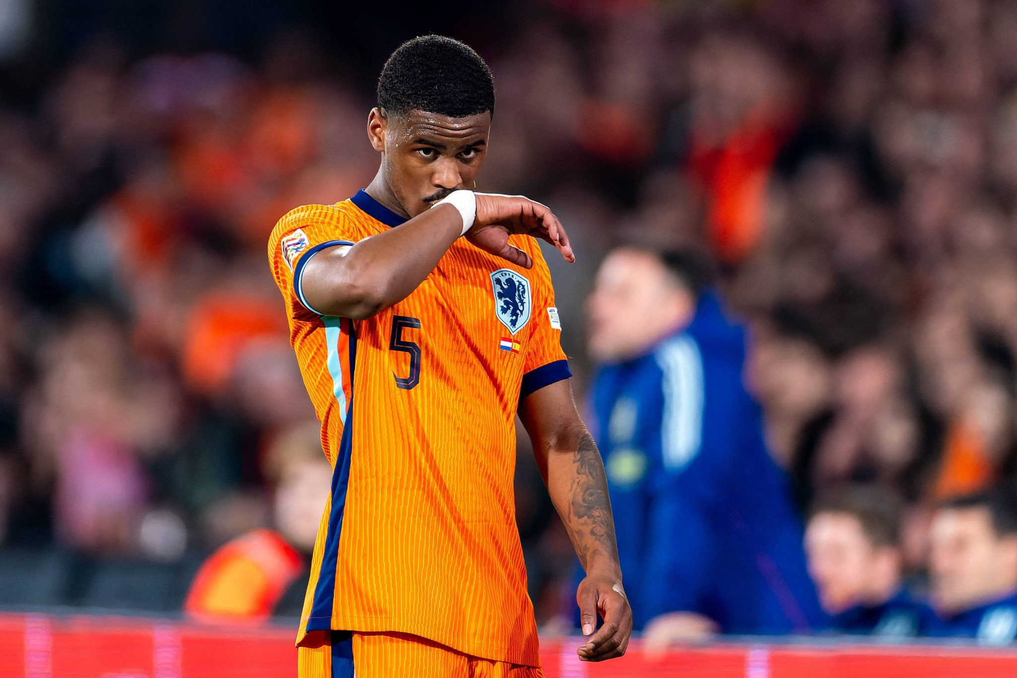 Η μισή Ευρώπη «σφάζεται» στα πόδια του Χάτο!