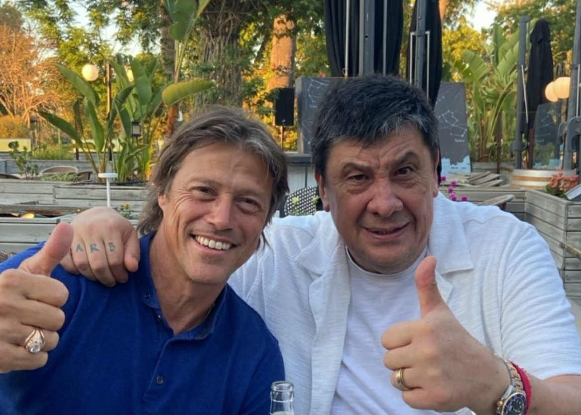 Ο Αλμέιδα συναντήθηκε με τον Μπούργος και η επανένωση ξύπνησε αναμνήσεις από τη Ρίβερ Πλέιτ