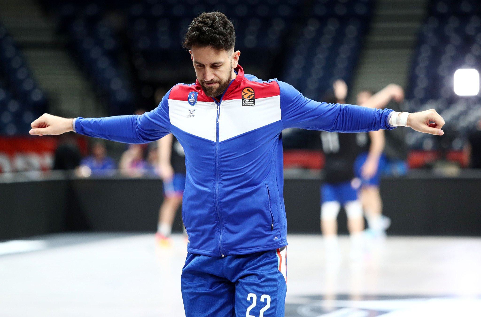 Βάσα η σειρά σου!