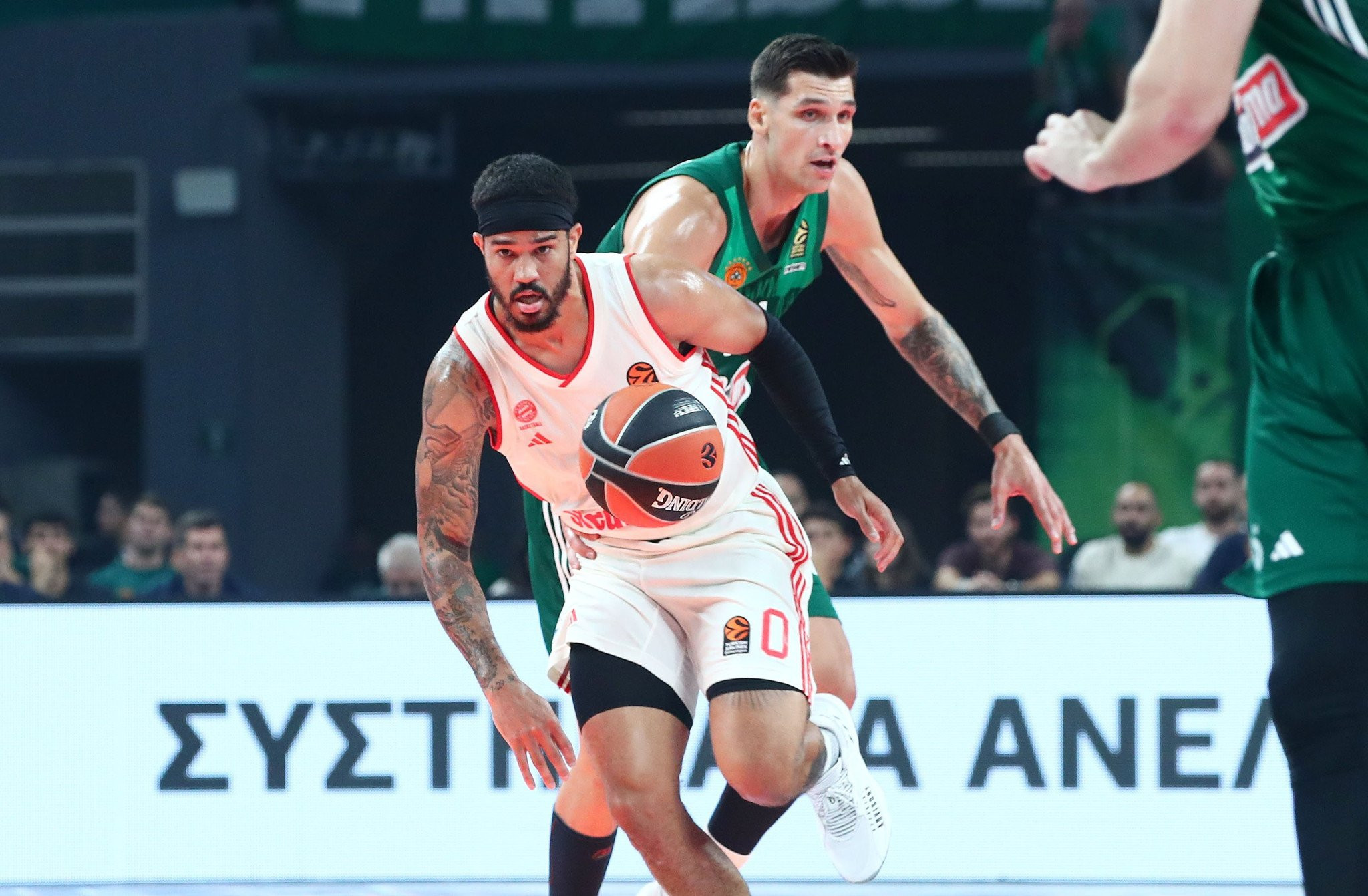 Στην Αναντολού Εφές ο κορυφαίος αμυντικός της Euroleague