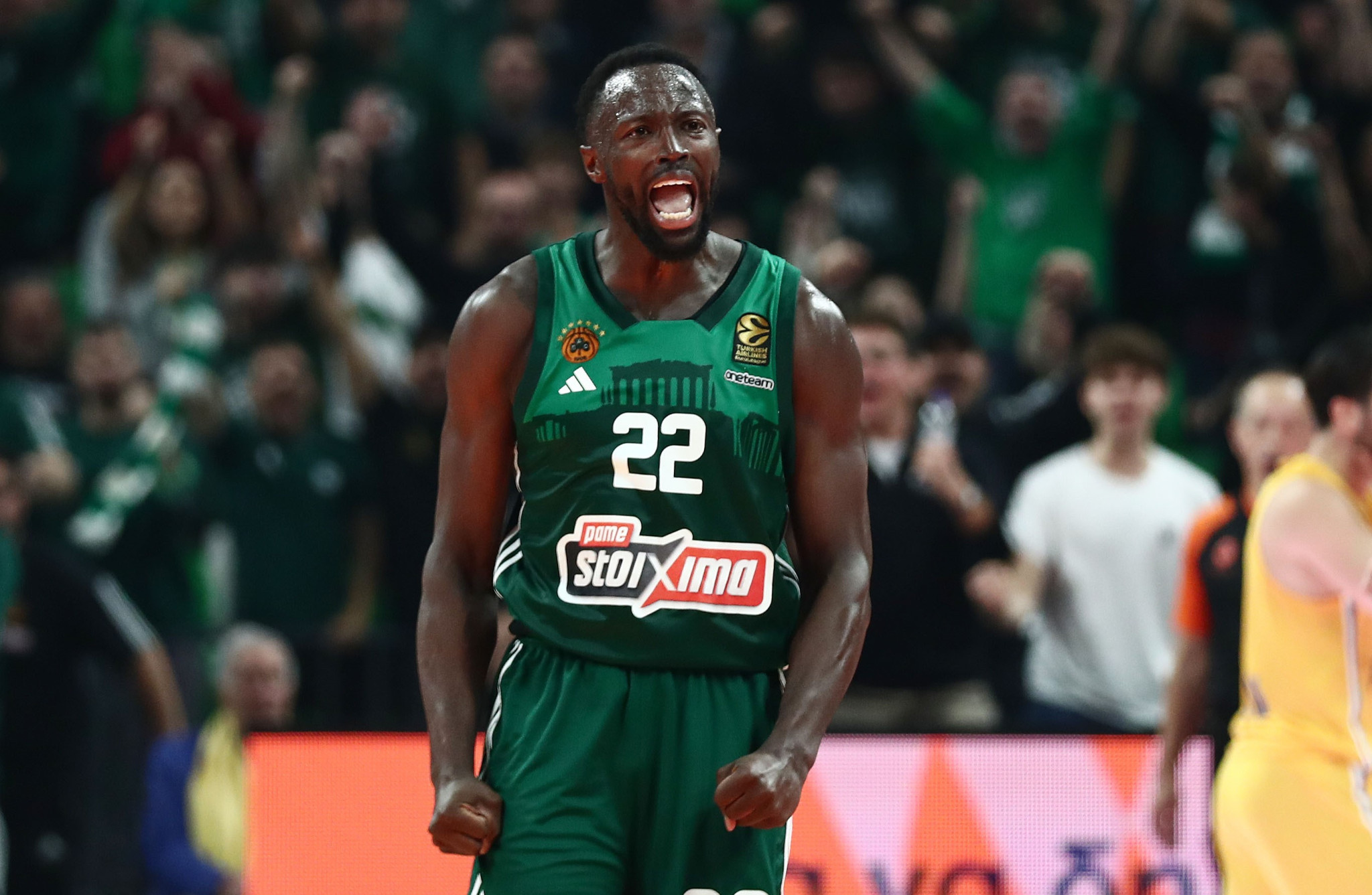 Γκραντ: «Μου λείπετε και ανυπομονώ να επιστρέψω στο ΟΑΚΑ - Στόχος να γίνω πρωταθλητής ξανά»