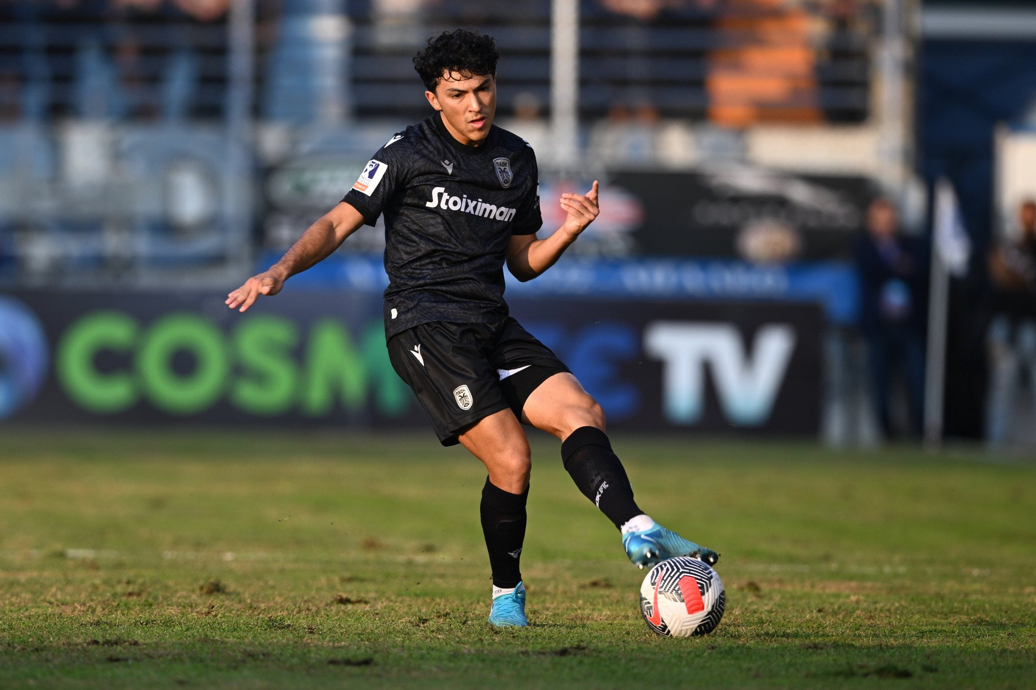 Επίσημα στην Αλμπαθέτε ο Τζόναθαν Γκόμεζ