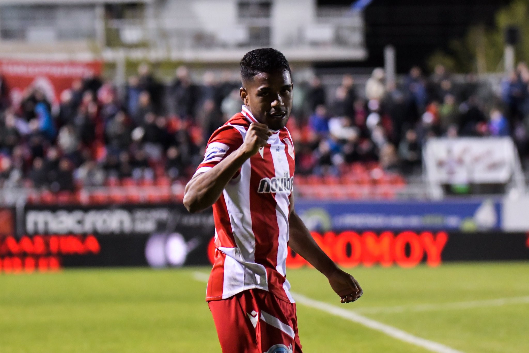 Αποχωρεί από τον Πανσερραϊκό και ετοιμάζει βαλίτσες για... Κίνα ο Σαλαζάρ