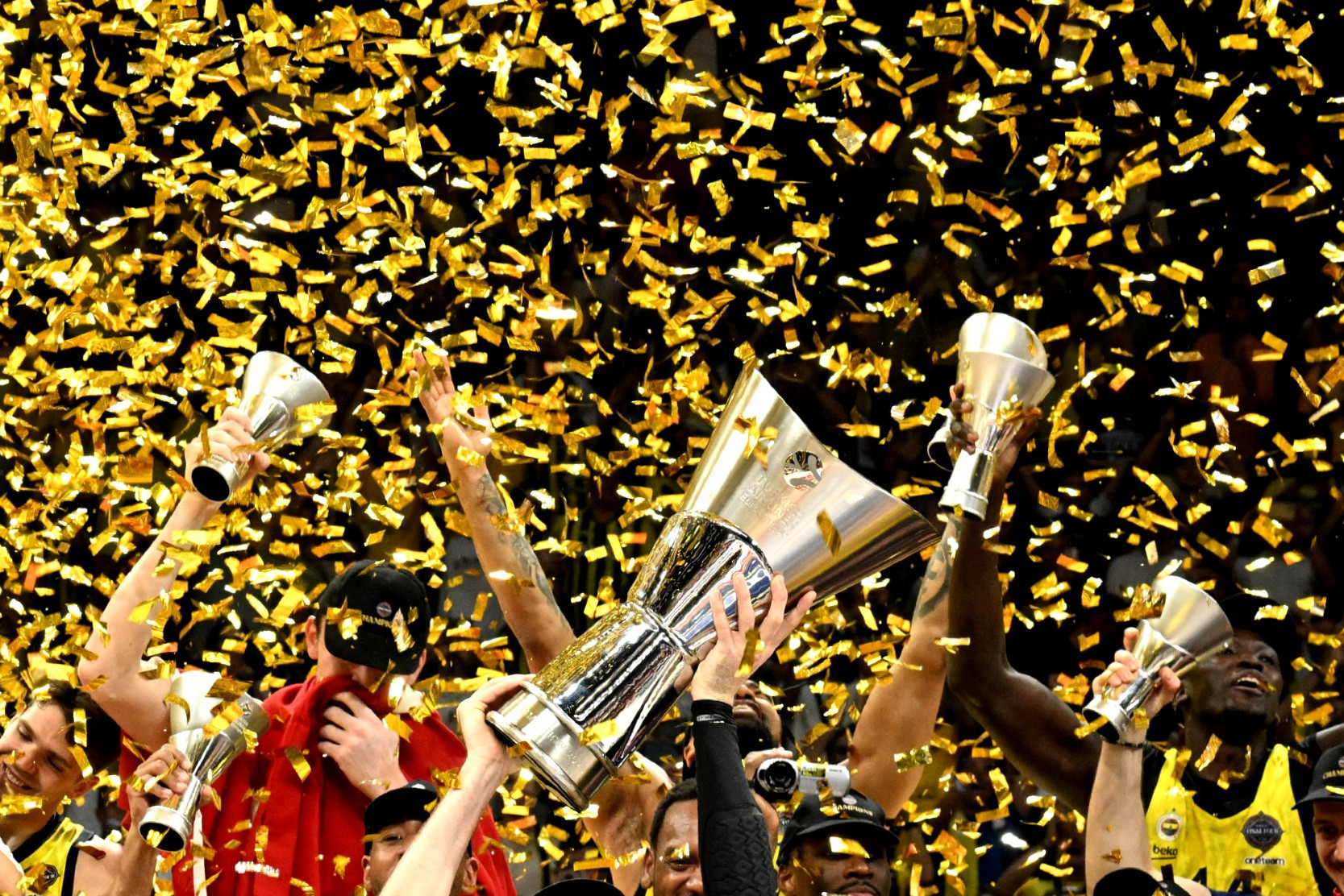 Ο Ανδρέας Ζαγκλής επιβεβαίωσε τις συζητήσεις με τη Euroleague για το NBA Europe