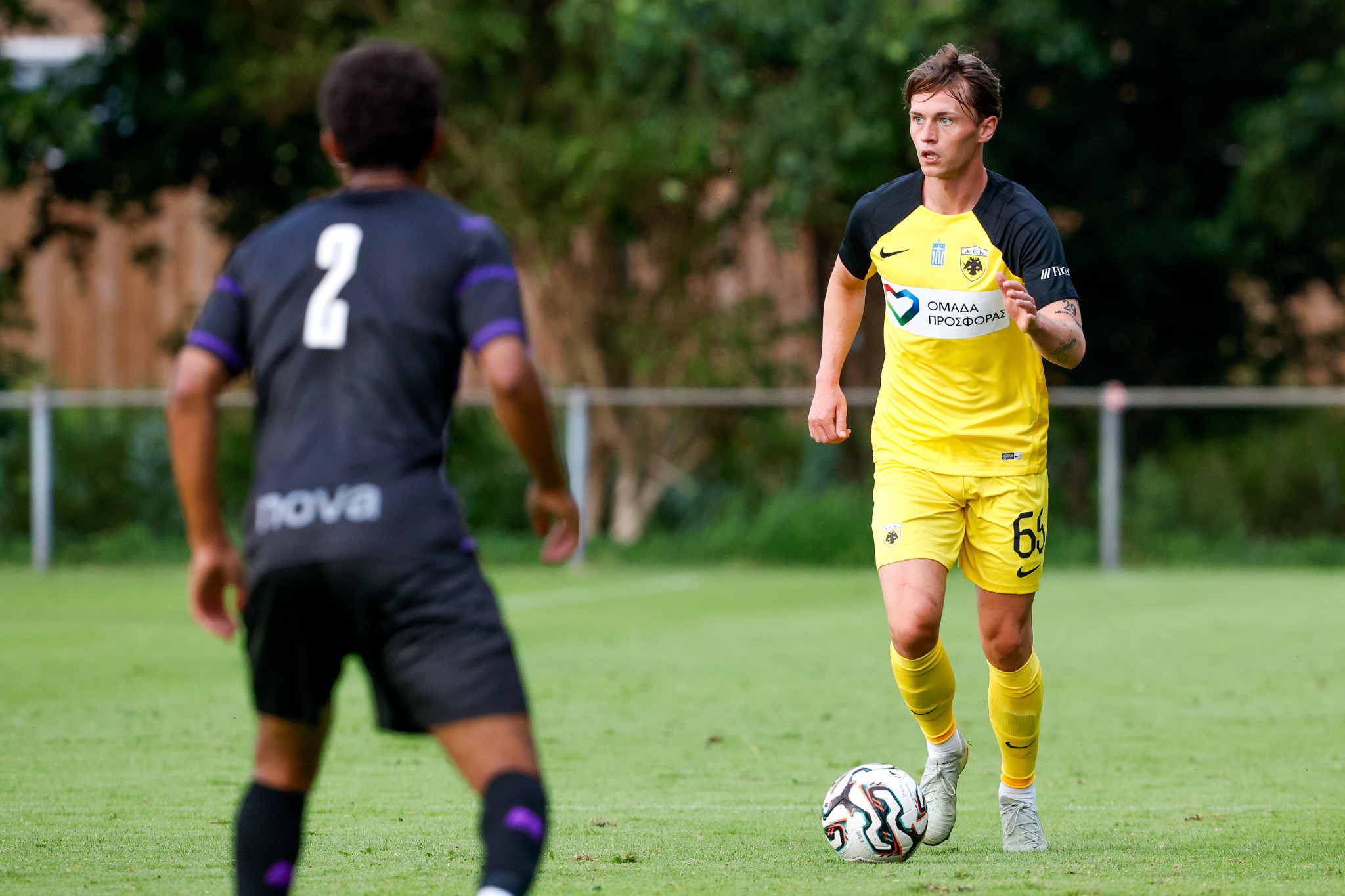 Τα... έσπασε σε τηλεθέαση με υψηλά νούμερα και το δεύτερο φιλικό της ΑΕΚ