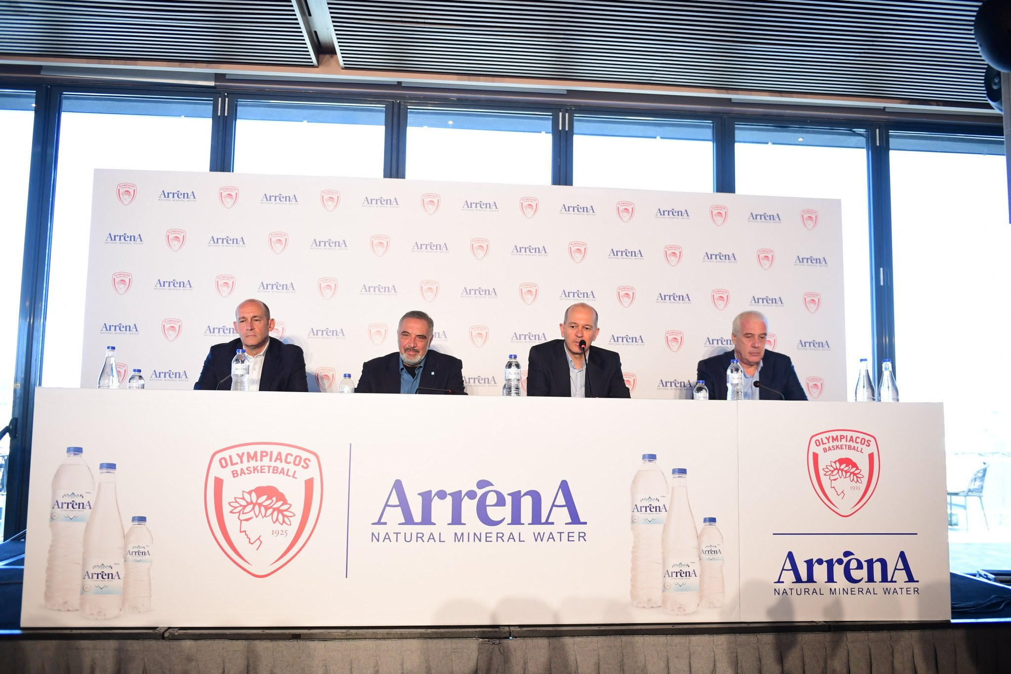 Live Streaming η παρουσίαση της νέας χορηγικής συμφωνίας του Ολυμπιακού