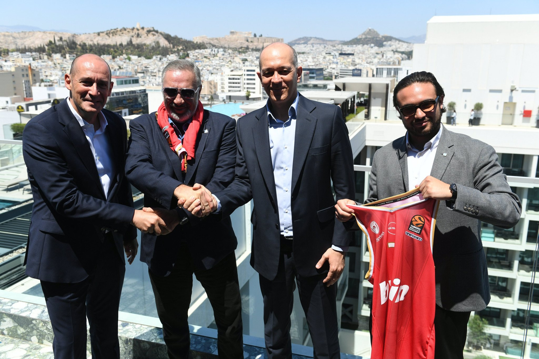 Αγγελόπουλοι: «Το όραμά μας είναι να ενωθεί το Μικρολίμανο με το Τάε Κβον Ντο και το Νιάρχος»