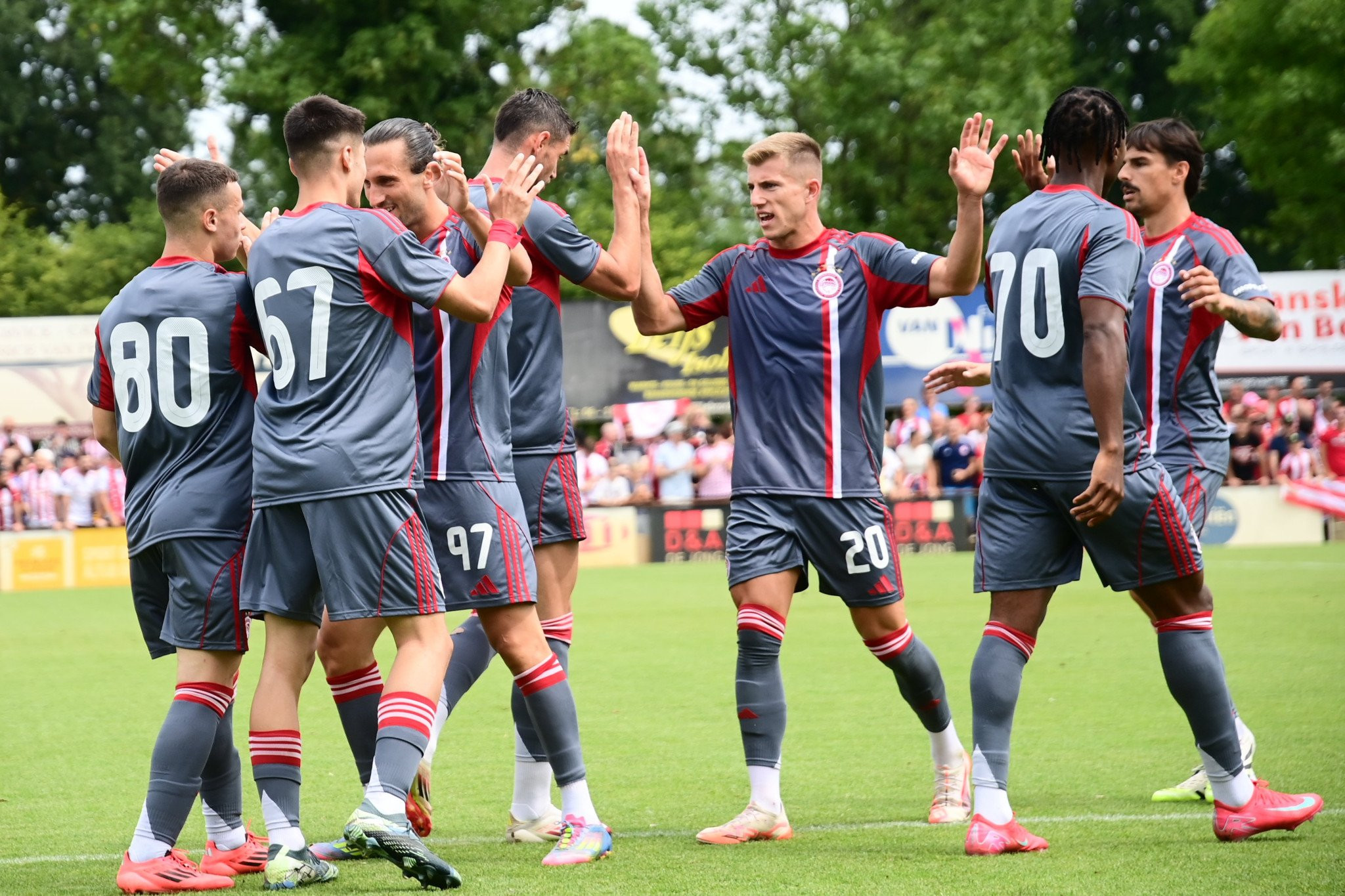 Ομάδα του προπονητή και ο φετινός Ολυμπιακός