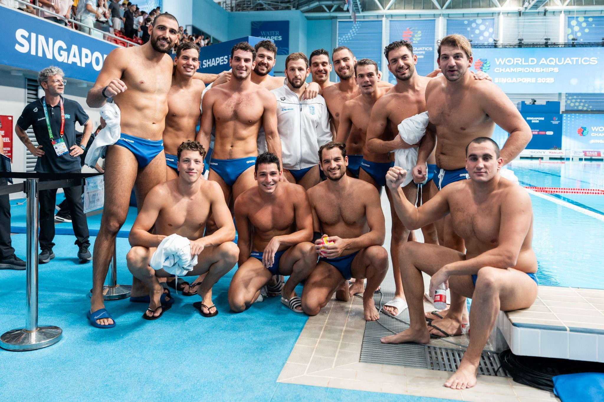 Η πανηγυρική ομαδική φωτογραφία της Εθνικής μετά από την πρόκριση