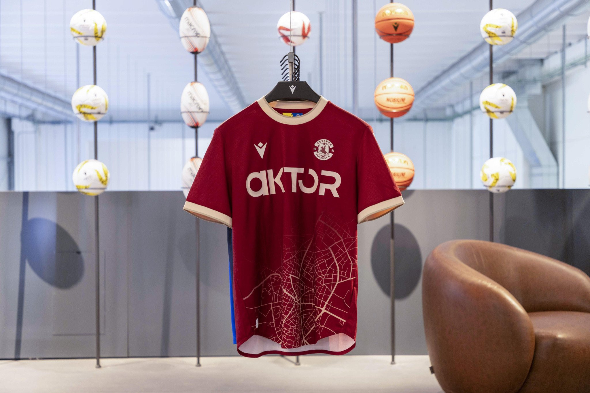 Η νέα εντυπωσιακή εκτός έδρας εμφάνιση του Αστέρα AKTOR, σχεδιασμένη από την ψυχή ενός φιλάθλου