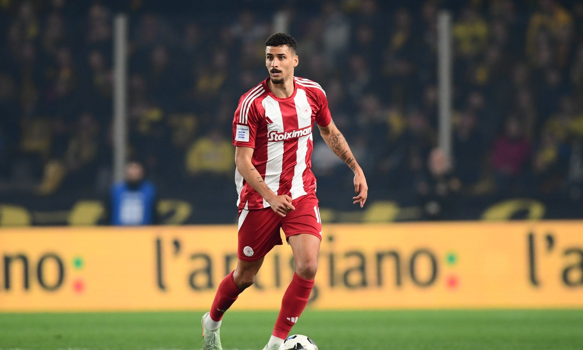 «Ο Αλμέιδα θέλει τον Κάρμο στη Σεβίλλη»