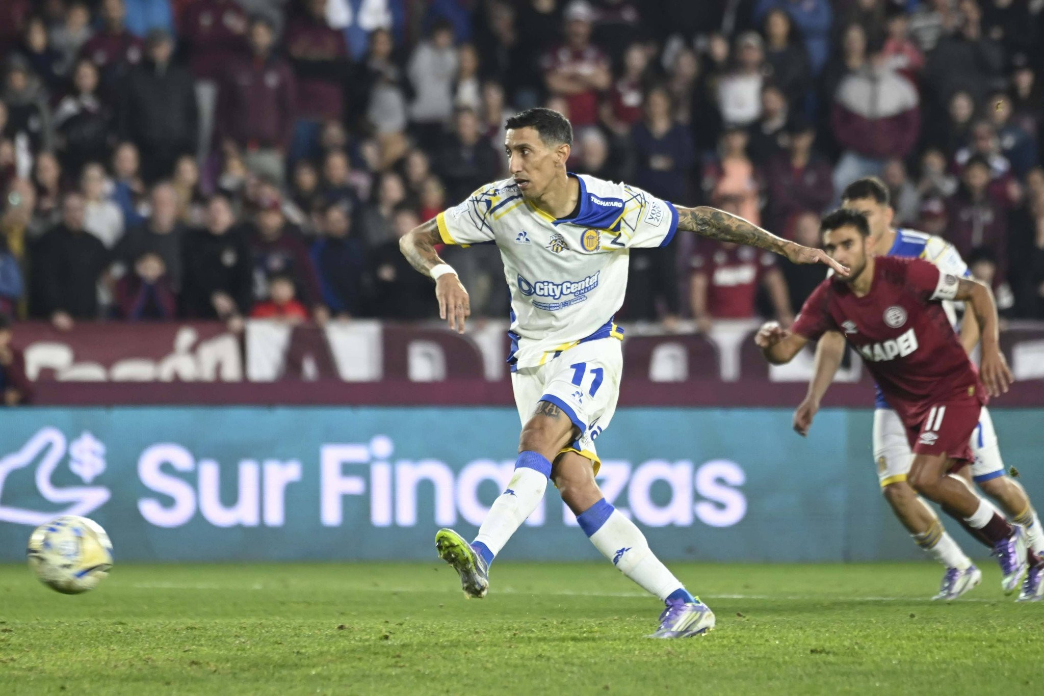 Ασταμάτητος ο Ντι Μαρία, σκόραρε ξανά με τη Ροζάριο κόντρα στη Λανούς (video)