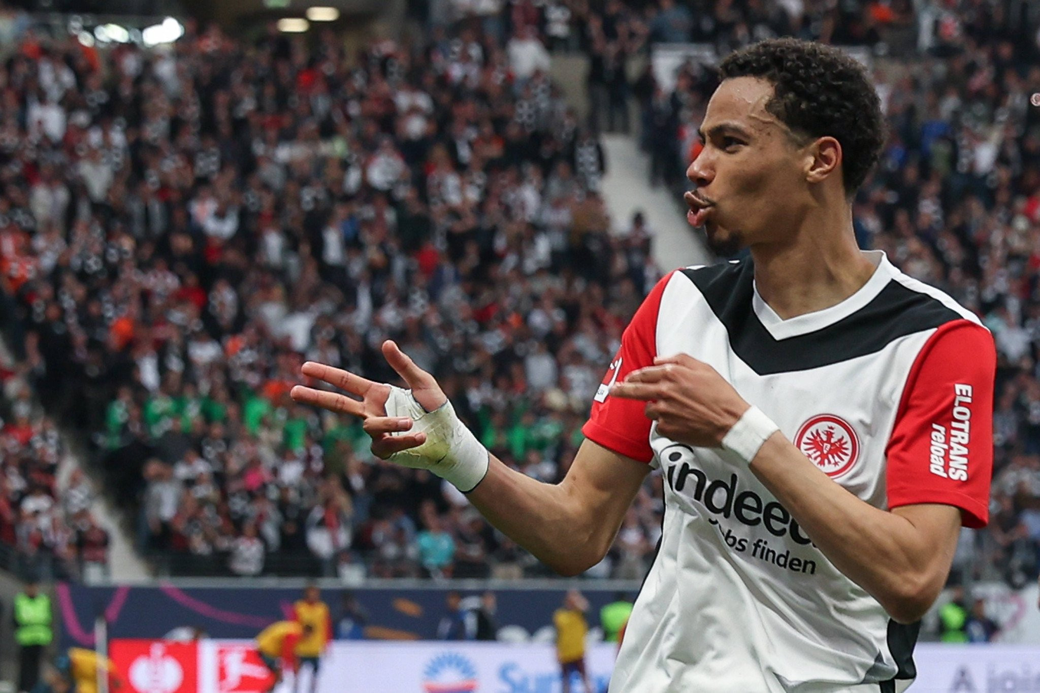 Ενεργοποιείται η «βόμβα» του Εκιτίκε στη Λίβερπουλ - Το μυθικό ποσό του «deal»