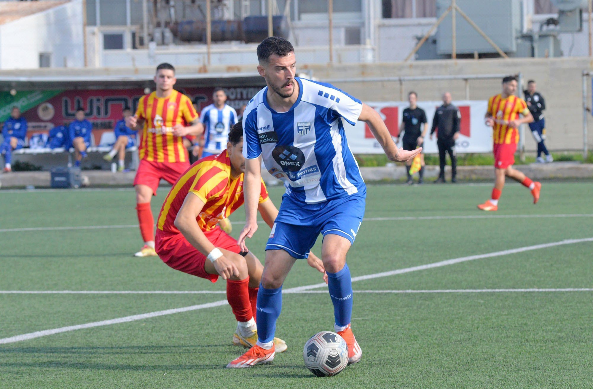 Πρώτη μεταγραφή για την Ελλάς Σύρου, επέστρεψε ο Γιάκος