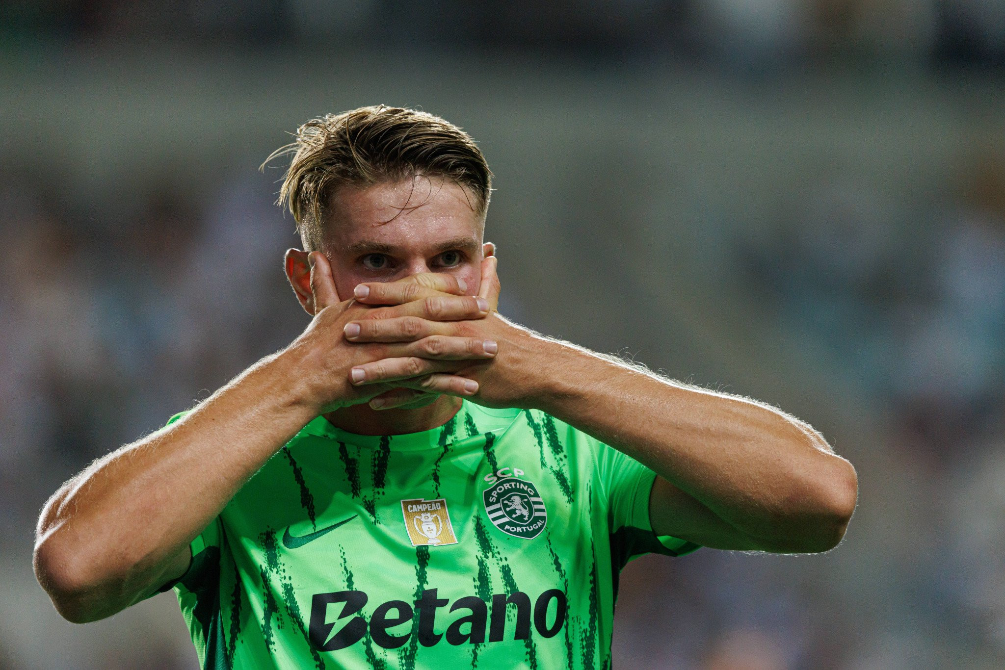 Ανατροπή μεγατόνων - Η Γιουνάιτεντ «κλέβει» τον Γιόκερες μέσα από τα χέρια της Άρσεναλ