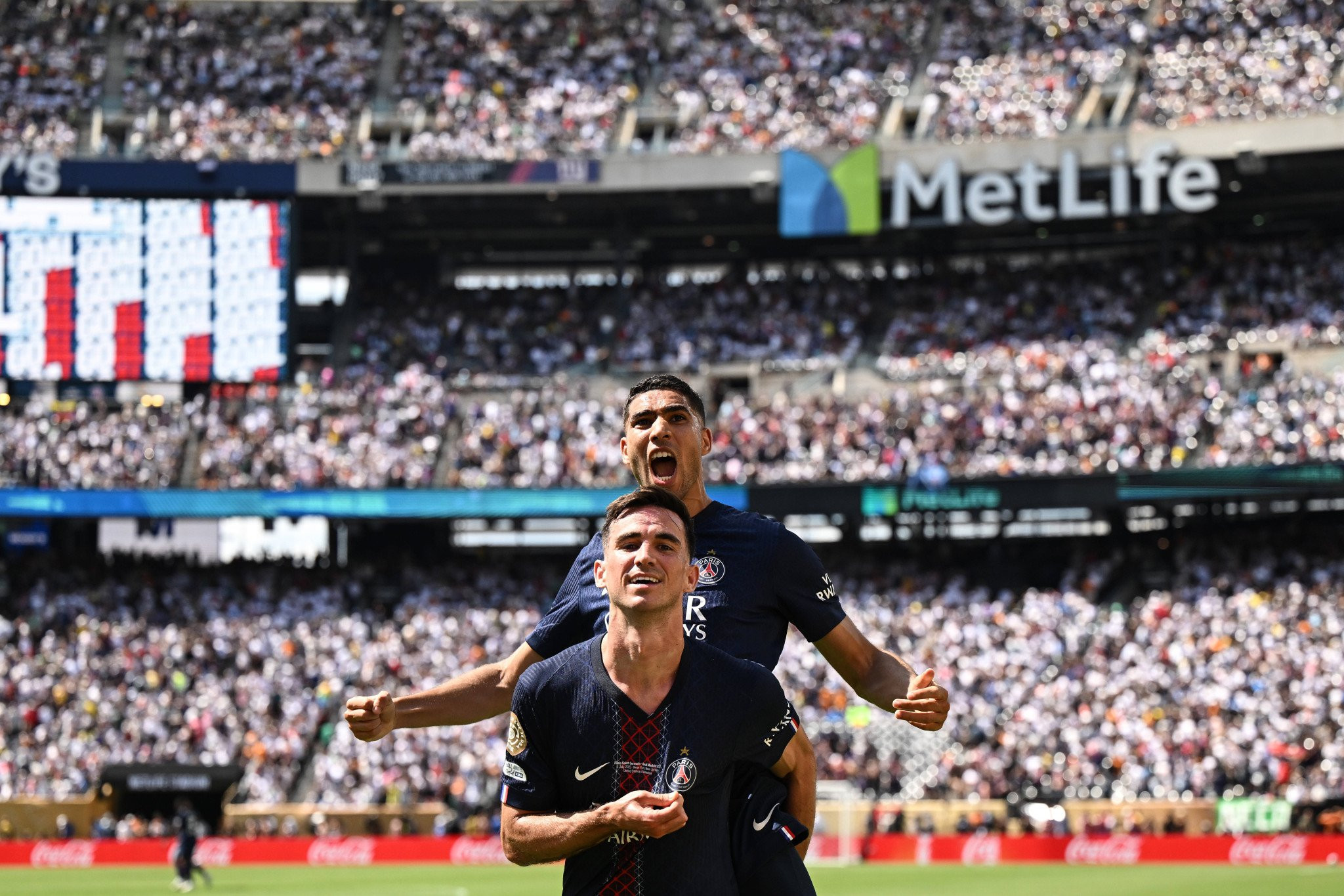 Πάρτι της Παρί Σεν Ζερμέν, διέλυσε τη Ρεάλ Μαδρίτης και προκρίθηκε στον τελικό