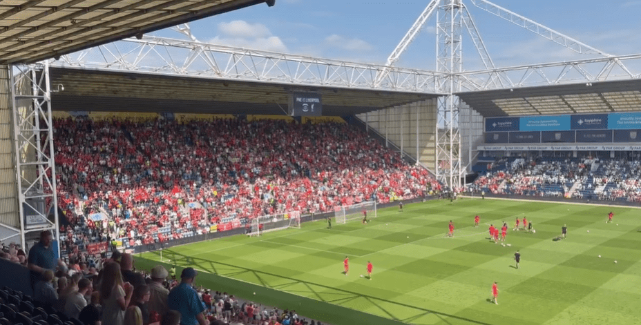 Συγκίνηση: Φίλοι της Λίβερπουλ τραγούδησαν το σύνθημα του Ζότα πριν το ματς με την Πρέστον (video)