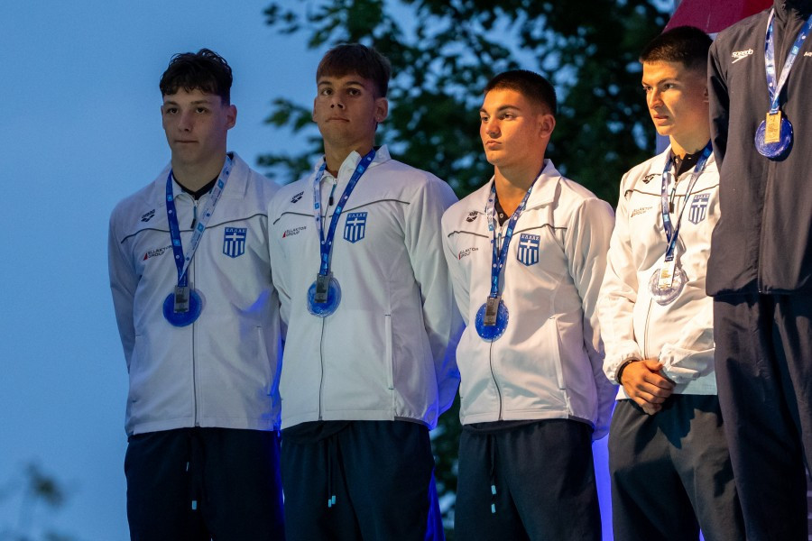 Απίστευτη μικτή εφήβων: Ασημένιο μετάλλιο 18 χρόνια μετά και μεγάλο πανελλήνιο ρεκόρ