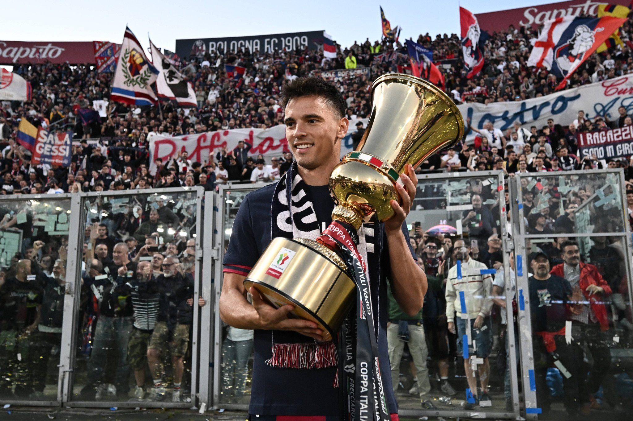 «BACK2ΜΠΑΚ»: Ο Τάσος Καπετανάκος για τον Μόρο, που «δένει» με Γαλανόπουλο και τον «κομμένο» (video)