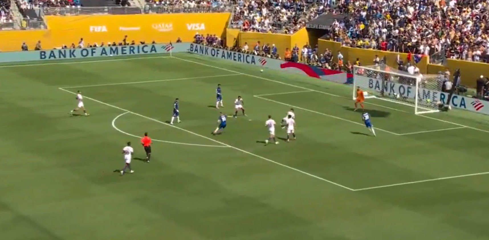 Ο Πάλμερ «εκτέλεσε» τον Ντοναρούμα με δύο γκολ καρμπόν για το 2-0 (videos)