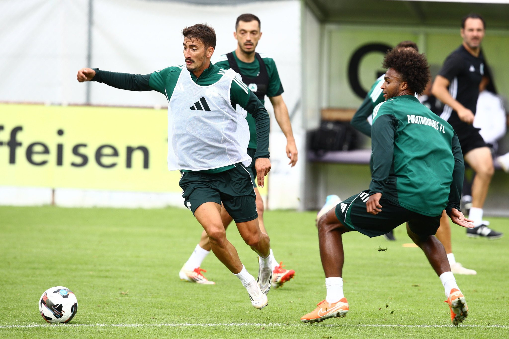 Το «θέλω γκολ, κι άλλα γκολ» του Βιτόρια, η κάθετη ανάπτυξη και τα τελειώματα