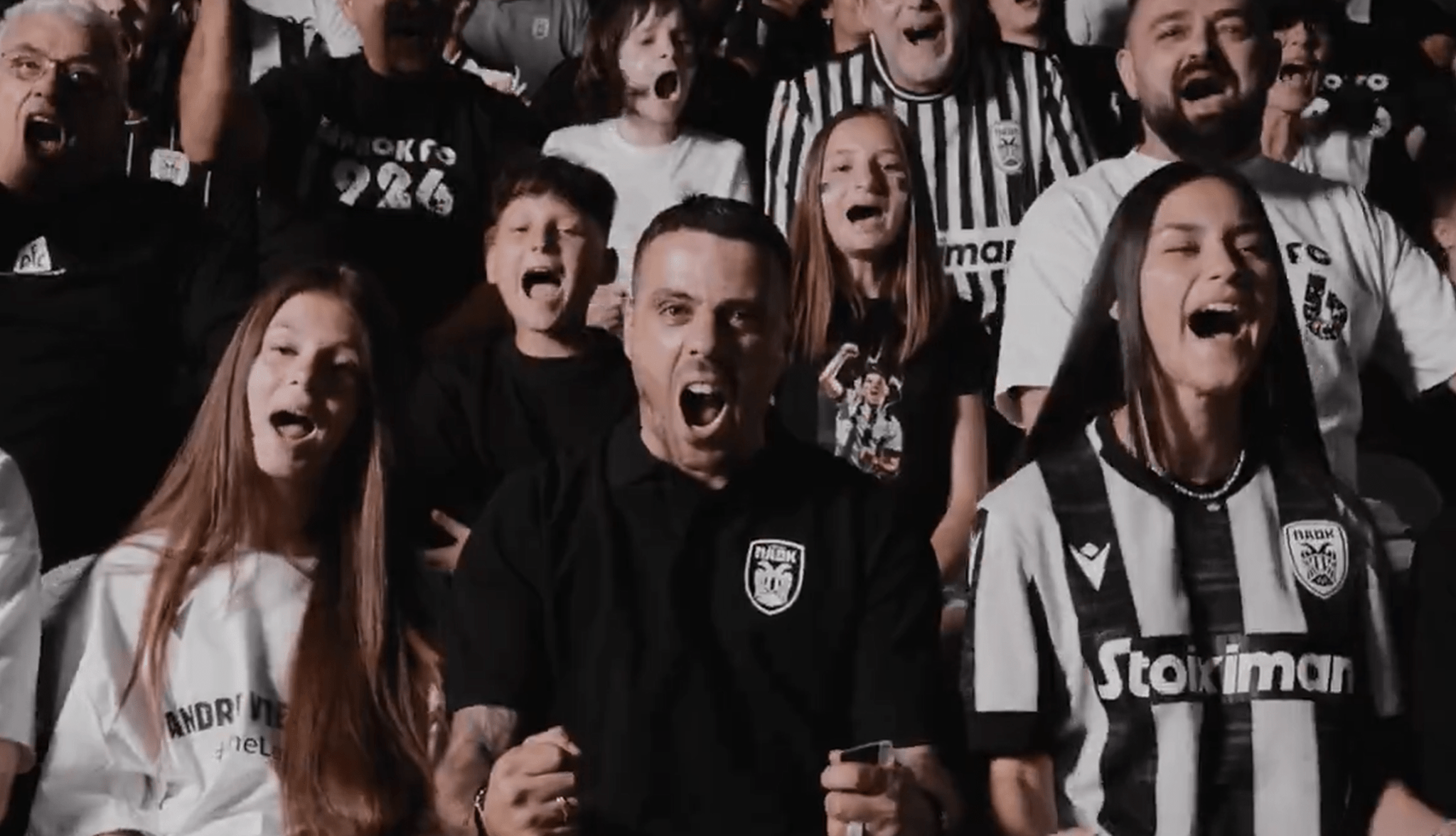 Με πρωταγωνιστή τον Βιεϊρίνια κυκλοφορούν τα διαρκείας των 100 χρόνων του ΠΑΟΚ (video)