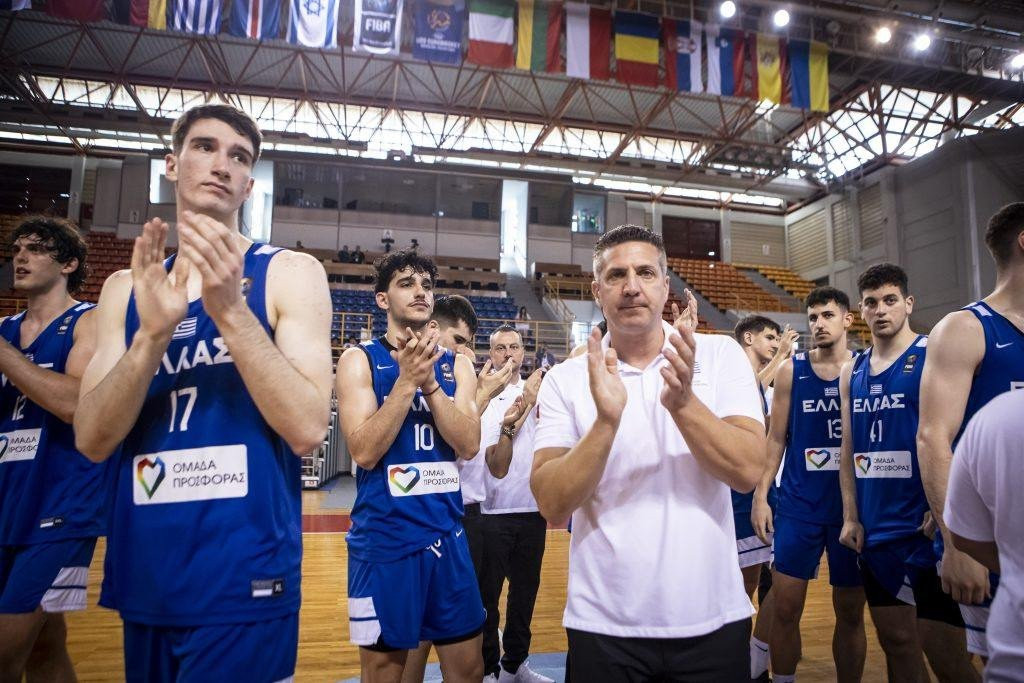 Παπαδόπουλος: «Φάγαμε μια σφαλιάρα και σηκώσαμε κεφάλι»