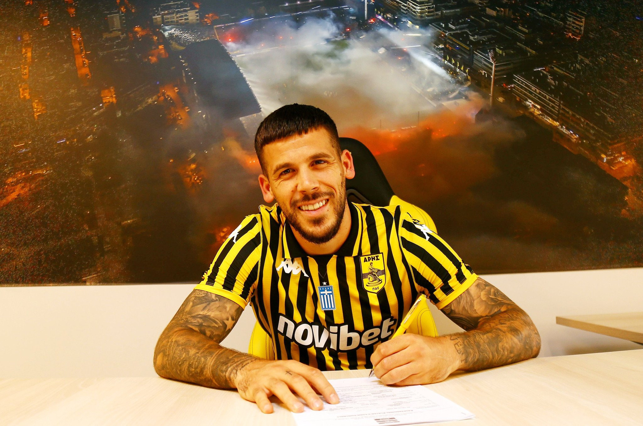 Επίσημα στα κιτρινόμαυρα ο Κάρλες Πέρεθ- «θέλω πάντα να βάζω υψηλούς στόχους»