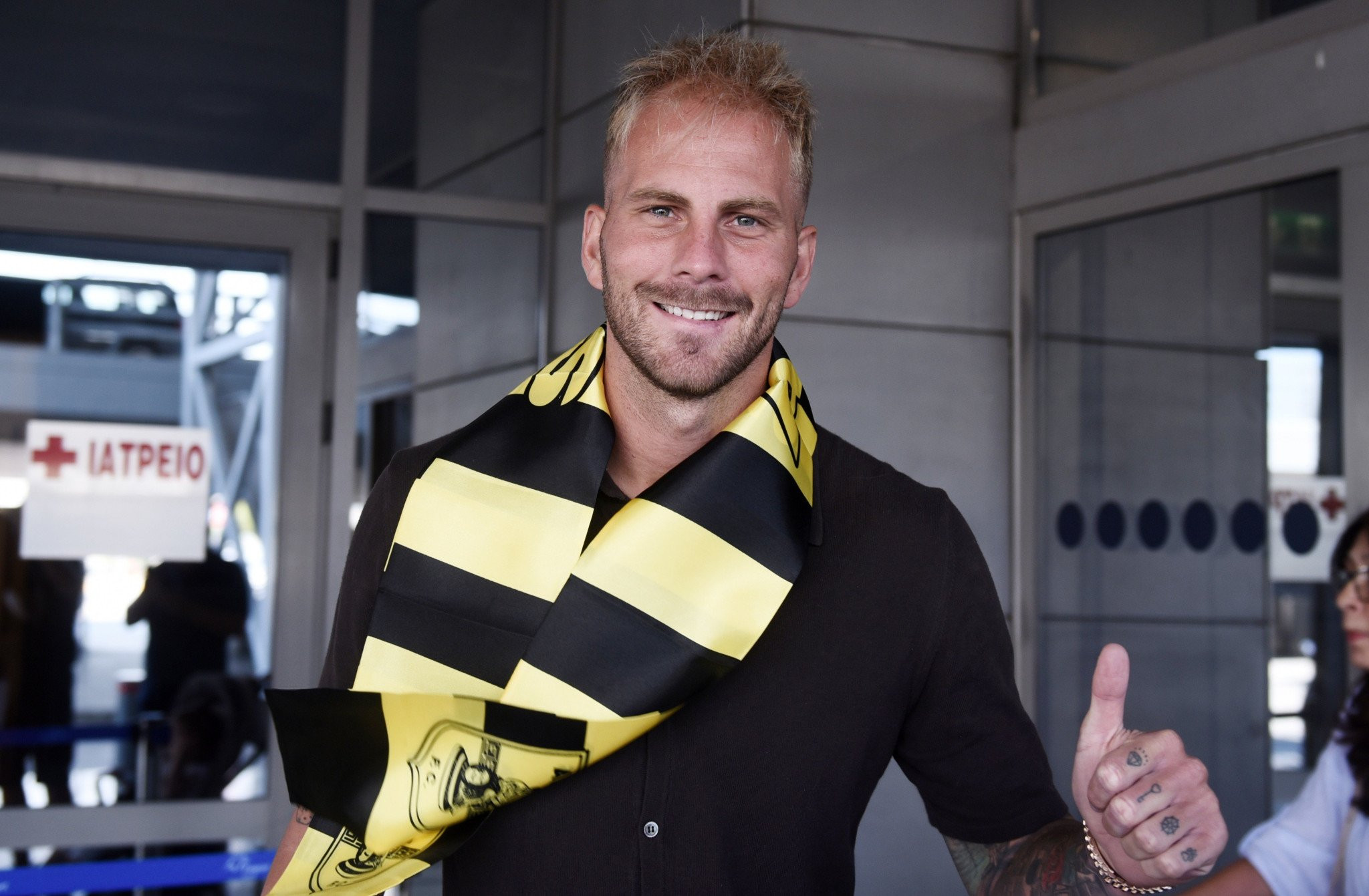 Έφτασε στη Θεσσαλονίκη και υπογράφει στον Άρη ο Ράτσιτς