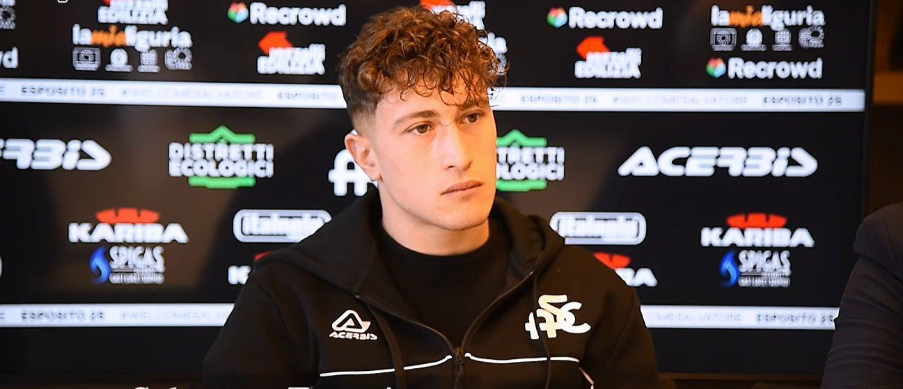 «Η ΑΕΚ θέλει τον Εσπόζιτο»