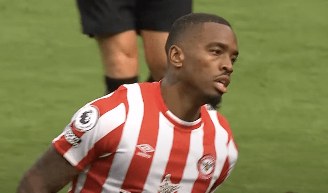 «Γι' αυτό μισώ το Λονδίνο»: Σοκ για τον Αϊβάν Τόνεϊ που βρήκε το αμάξι του διαλυμένο