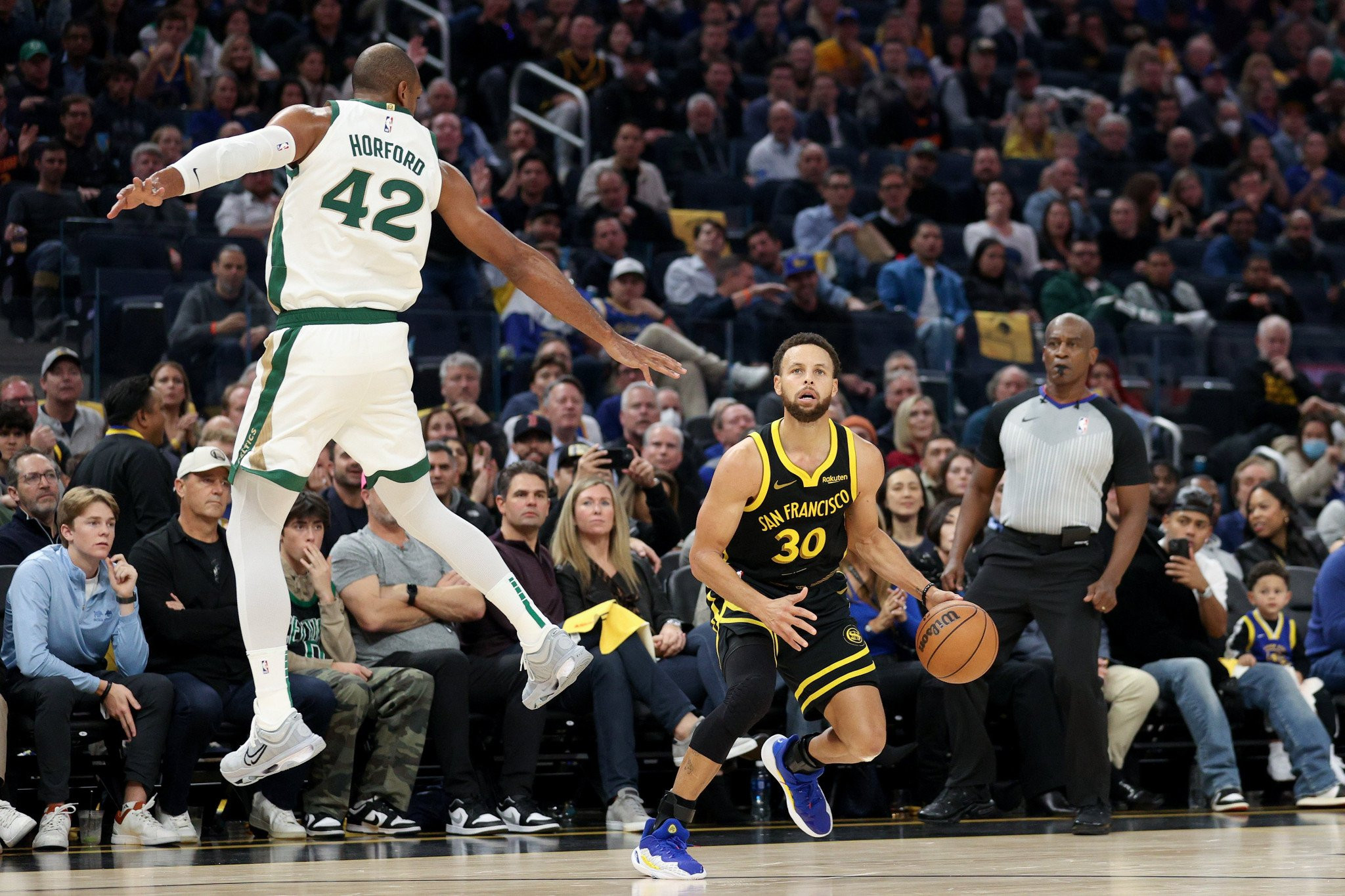 Ο Κάρι παίζοντας γκολφ «αποκάλυψε» τη μεταγραφή του Χόρφορντ στους Γουόριορς